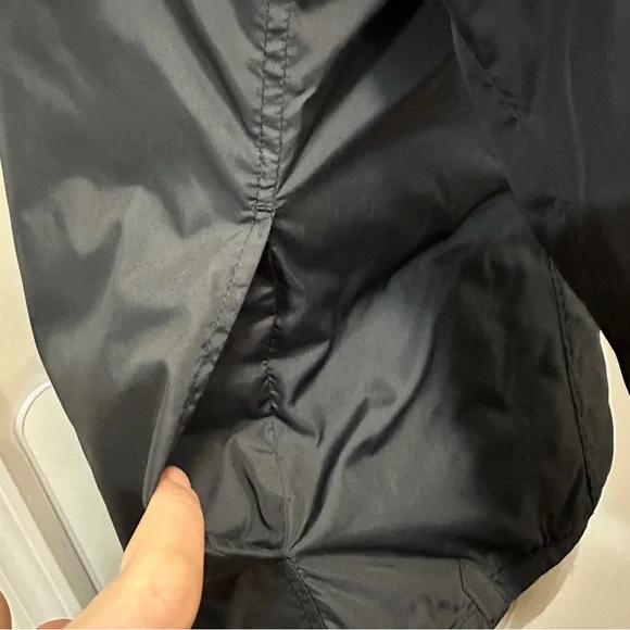 Black Button-Up Jacket fits ( M/S) - Picture 4 of 12